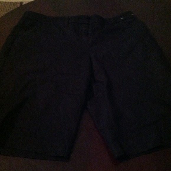 Ny&co size 6 bermuda shorts