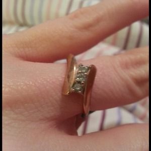 10 kt yellow gold diamond ring RESERVED