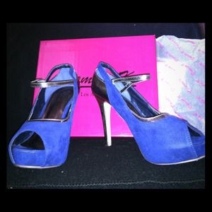 Royal Blue/Silver peep toe pumps