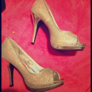 Silver sparkle heels