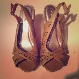 Tan wedges with floral design