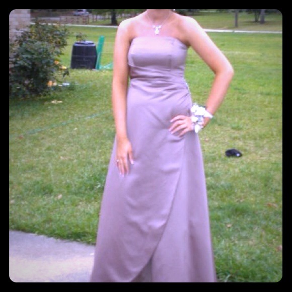Strapless caramel latte prom dress. - Picture 1 of 3