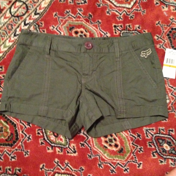 ❌❌SOLD❌❌Olive colored shorts