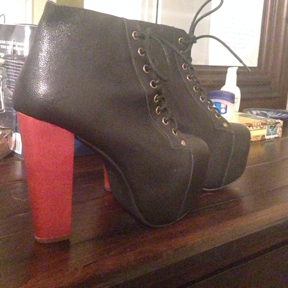 Brand new Jeffery Campbell's - Picture 2 of 4