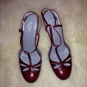 New BCBG red leather T-strap Mary Janes, 8.5