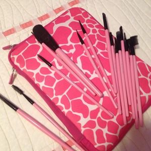 Super cute brushes