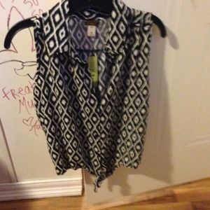 Sleeveless printed tie shirt