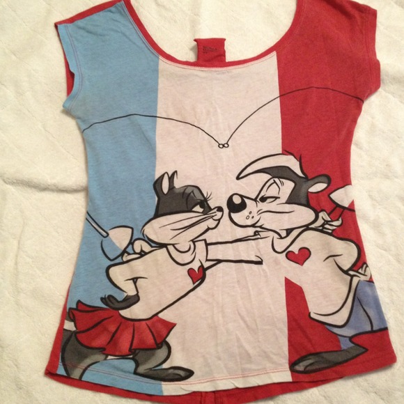 T-shirt - Picture 2 of 4