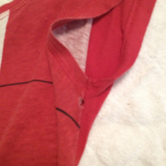 T-shirt - Picture 4 of 4