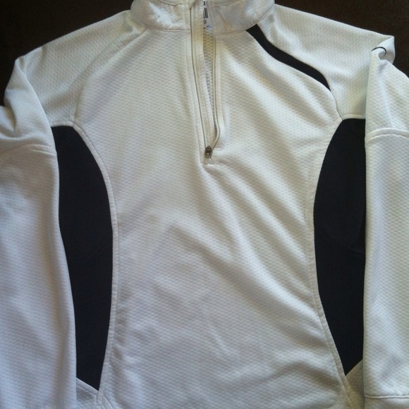 Nike pullover