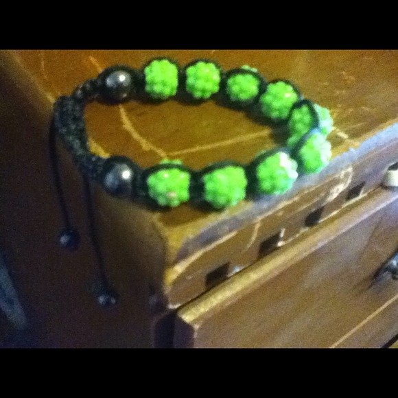 Green bracelet