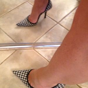 Charles David Stiletto high heels