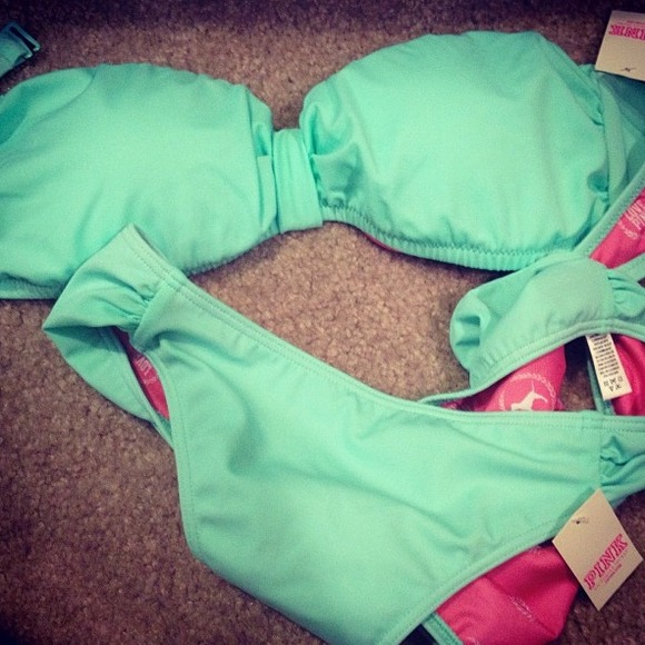 Victoria's Secret Bikini - Picture 1 of 1
