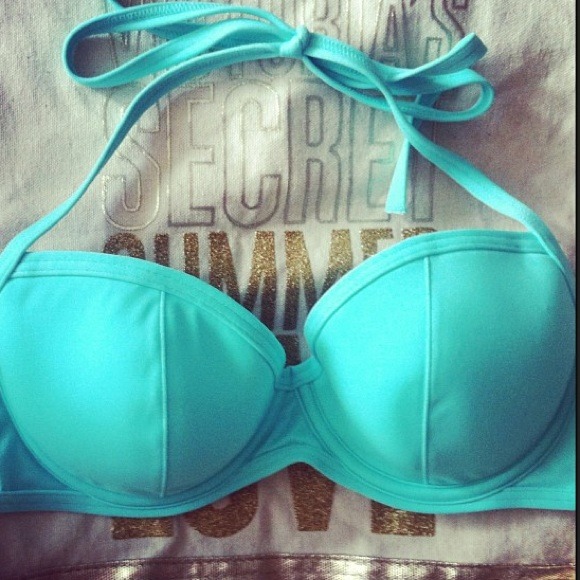 Victoria's Secret Swim Top - Picture 1 of 1