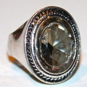 Cocktail ring