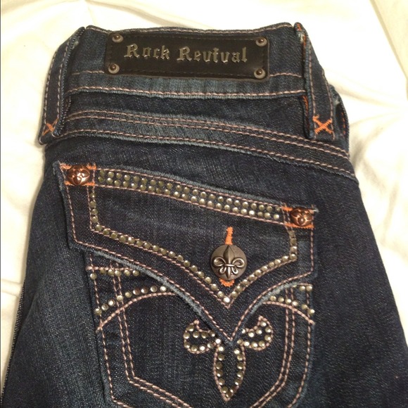 Beautiful " ROCK REVIVAL"  Jeans