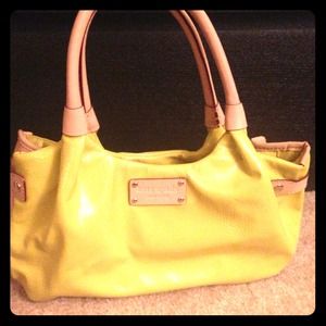 Kate Spade handbag💛 🚫SOLD🚫