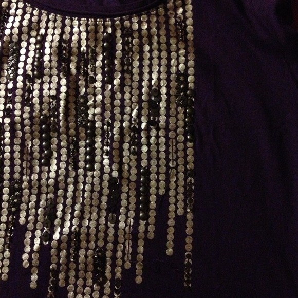 Chic gold and purple tee - Picture 2 of 3