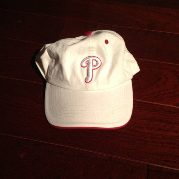 ❌SOLD❌Phillies baseball cap