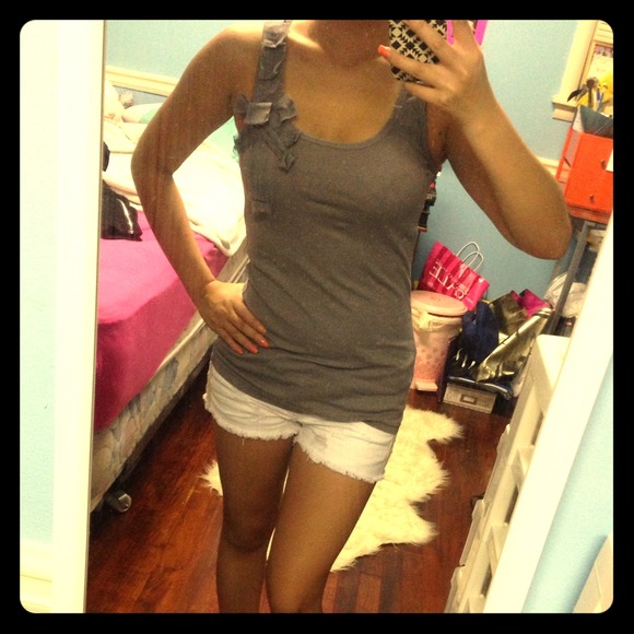 🌸Gray Bowed Tank🌸*PRICE DROP