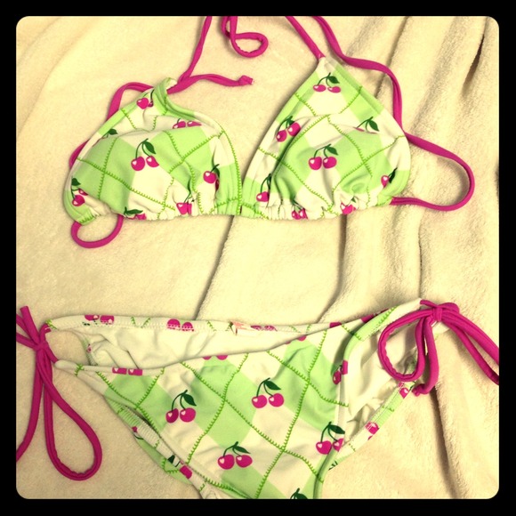 Cherry Top Bathing Suit👙*PRICE DROP