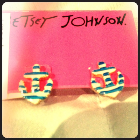 Brand new earrings