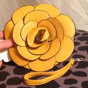 👛BUNDLE of Handbag, Wallets & Wristlets👜