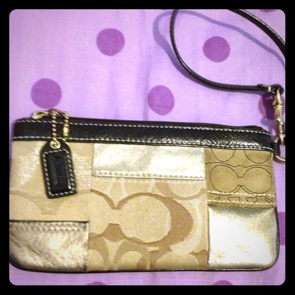 Bundle for @glennys1320