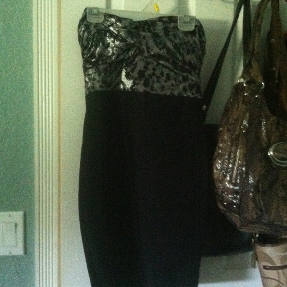 Black strapless cheetah top dress