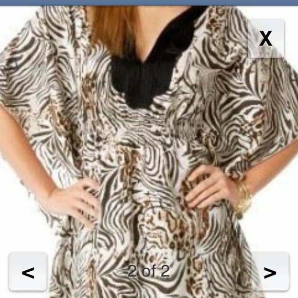 💥💥PRICE REDUCED💥💥Bebe Kaftan style shirt/dress