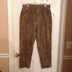 High-Waist Leopard Jeans