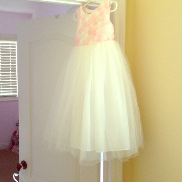 Size 5 girls flower girl dress