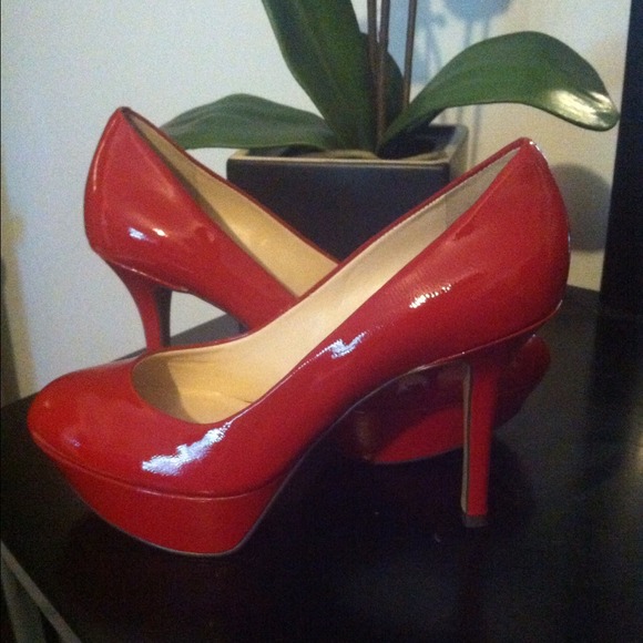 💢SOLD💢 NINE WEST RED PUMPS SIZE 7 NWT - Picture 3 of 4