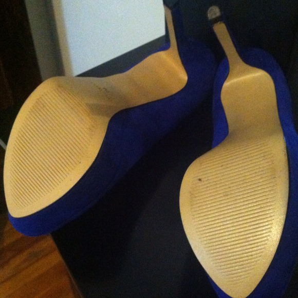 💢SOLD💢NINE WEST Blue/Purple PUMPS SIZE 7 - Picture 4 of 4