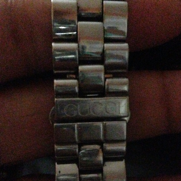 *Authentic* Classic Gucci link watch 3600 J - Picture 2 of 4