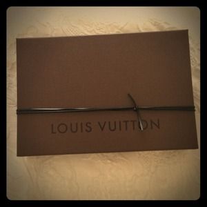 Louis Vuitton gift box