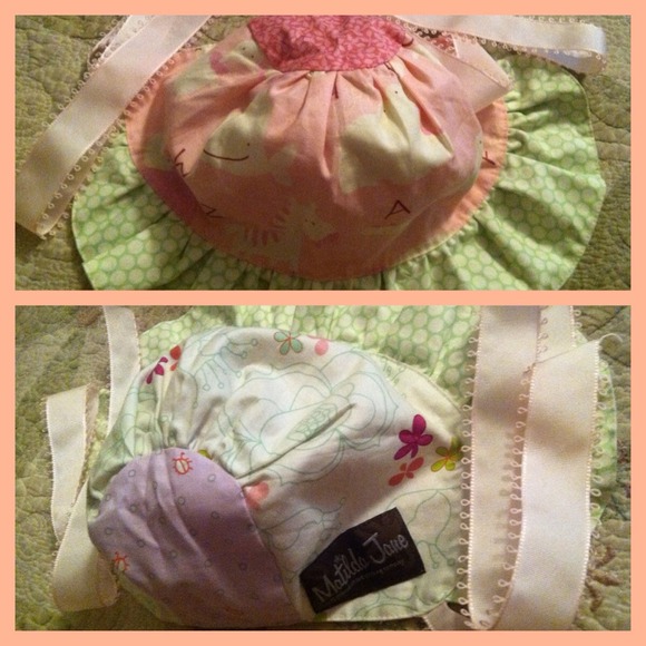 **Traded** to @elen13 -Reversible Bonnet <3