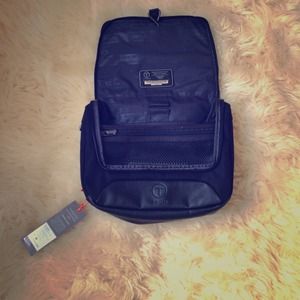 Tumi tech travel case