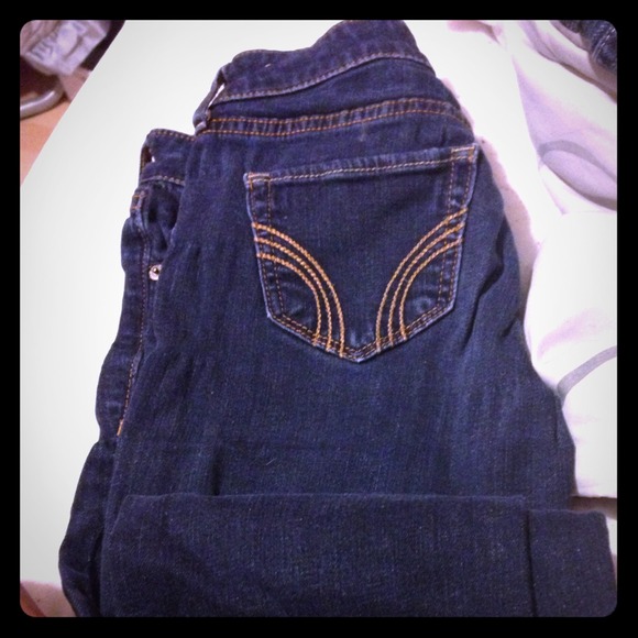 Hollister jeans size. 1R