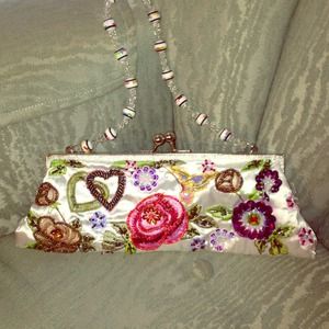 HOLD 2 Gorgeous Clutches (blk and white).