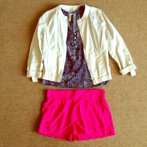 TRADED Hot PInk Kirra Shorts w/pockets