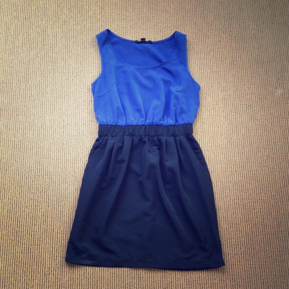 TRADED Short Blue and Black color block dress