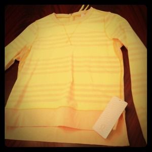 REDUCED! Lululemon longsleeve warmup shirt