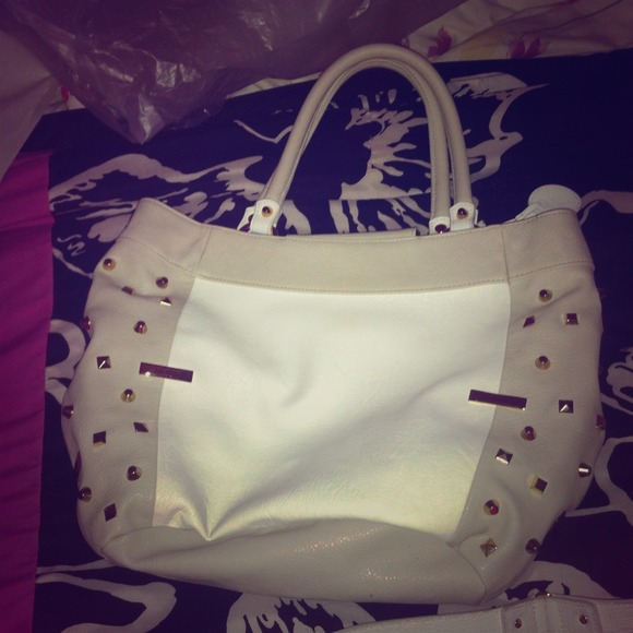 Demi size Miche bag plus two shells!!!