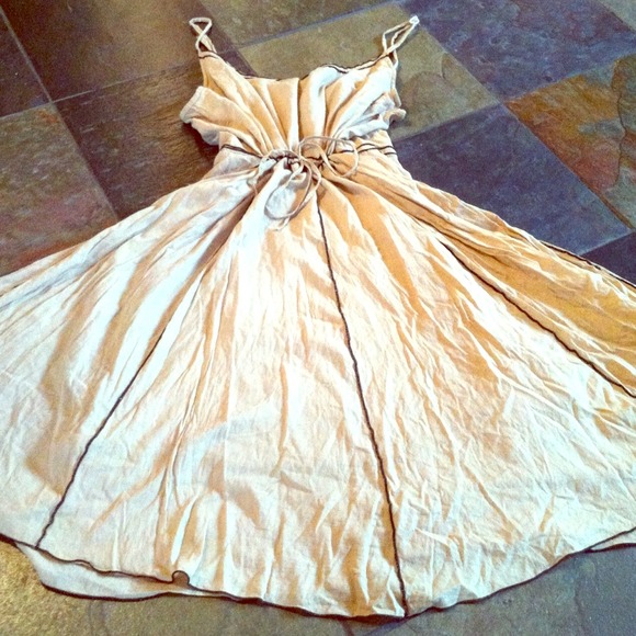 Beige flare dress. - Picture 1 of 1