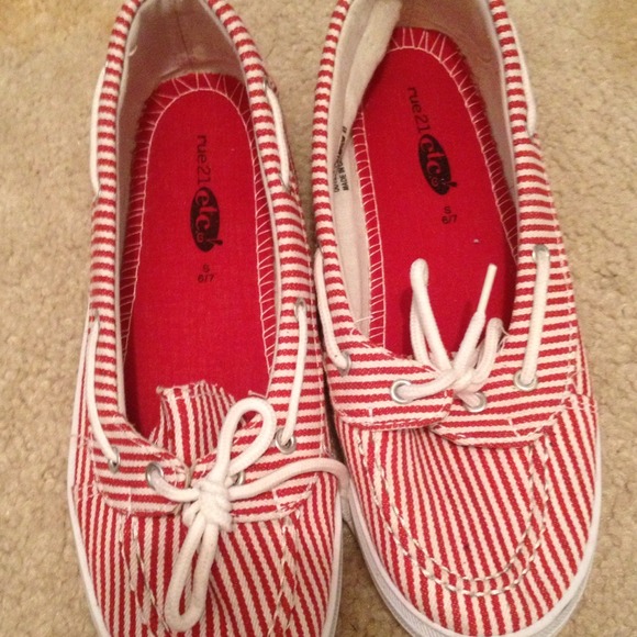 Rue 21 shoes