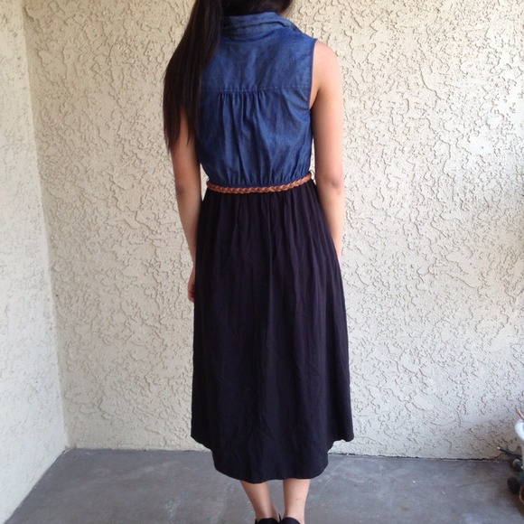 Sold - Picture 3 of 4