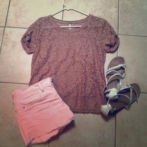 Brown lace top NWOT