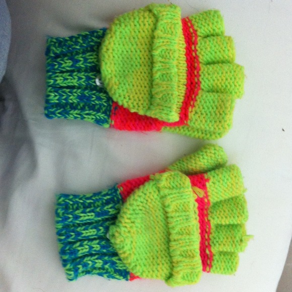 bright fold over mittens