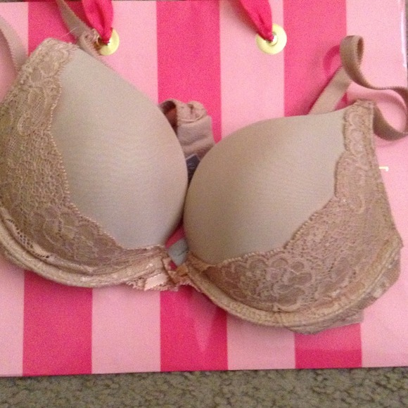 Dream Angels Plunge 32A